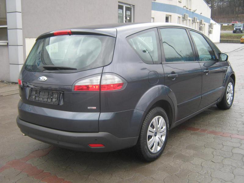 Ford S-Max 004